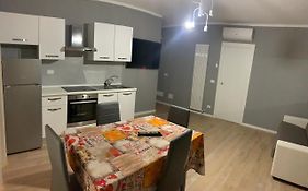 Marconi 30 Apartment